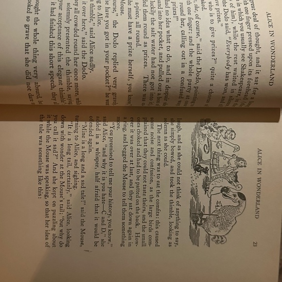 Alice in Wonderland & Through the Looking Glass vintage hardcover & dust jacket - Picture 8 of 8